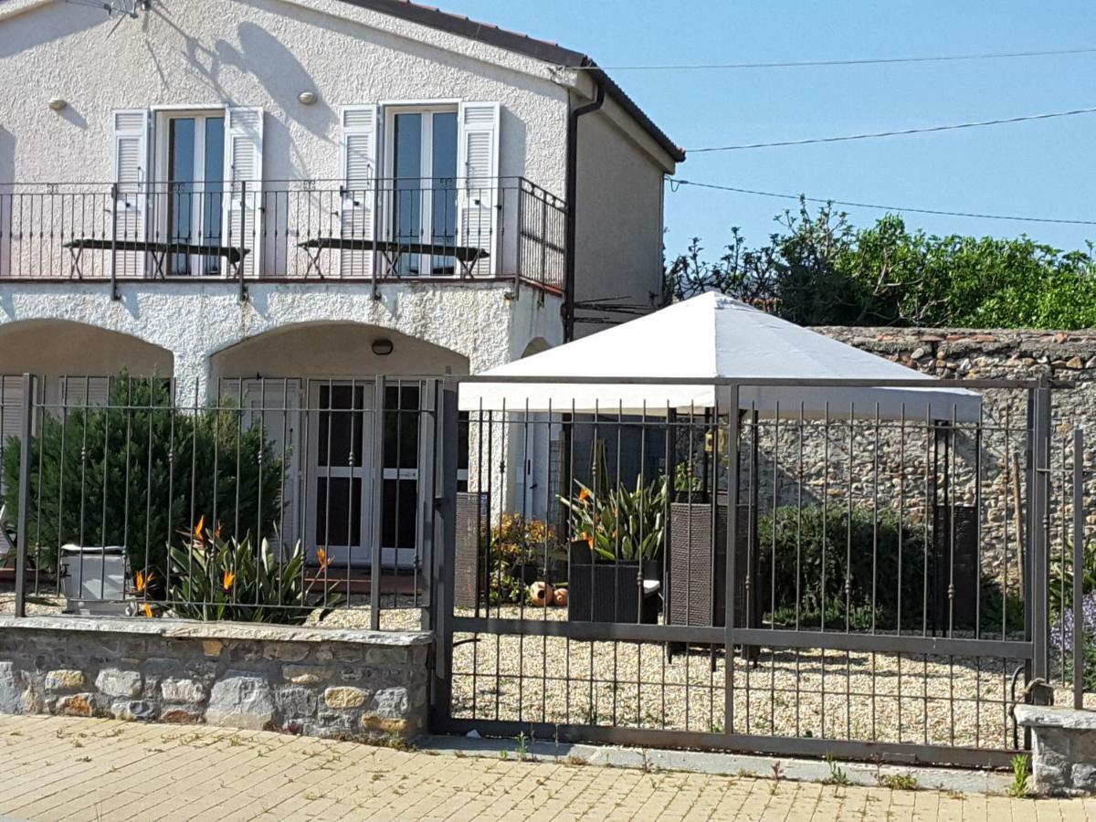 La Strelitzia Cervo Mare Apartment Екстериор снимка