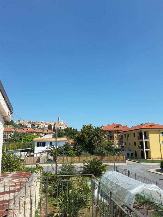 La Strelitzia Cervo Mare Apartment Екстериор снимка