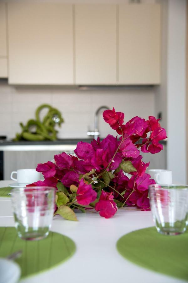 La Strelitzia Cervo Mare Apartment Екстериор снимка